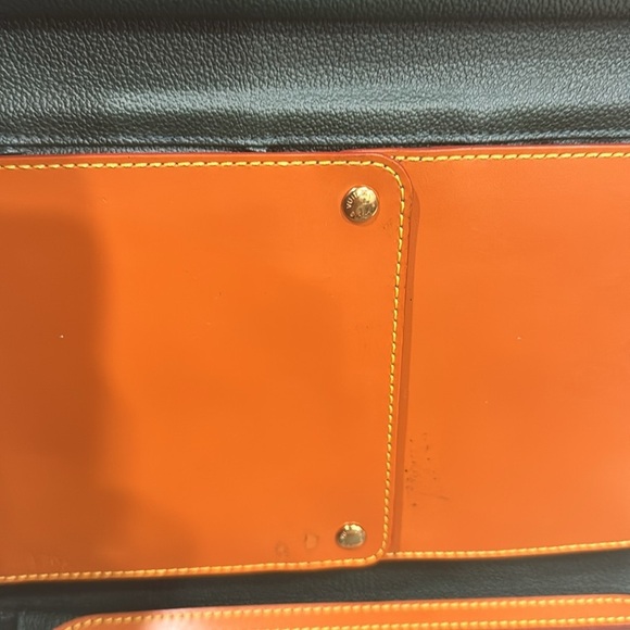 LOUIS VUITTON Epi Trousse Plant Clutch Bag Noir LV - Picture 8 of 11